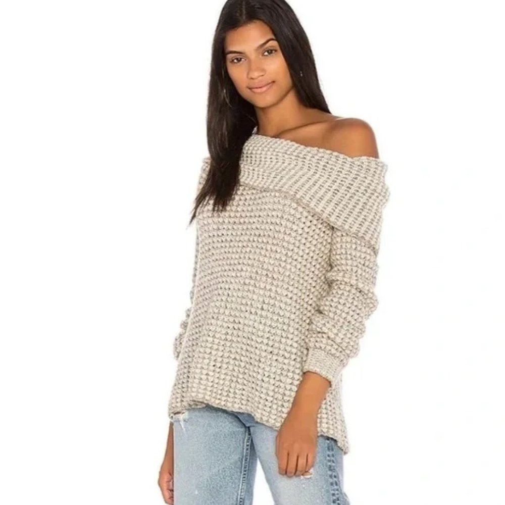 BB Dakota Be There In Ten Sweater Size Medium